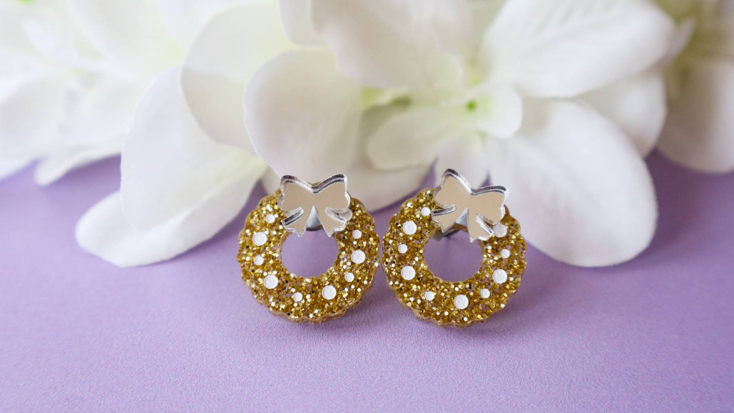 Traditional Glitter Wreaths