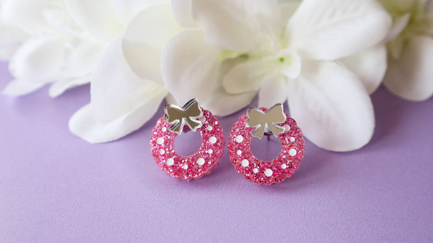 Non-Traditional Glitter Wreaths