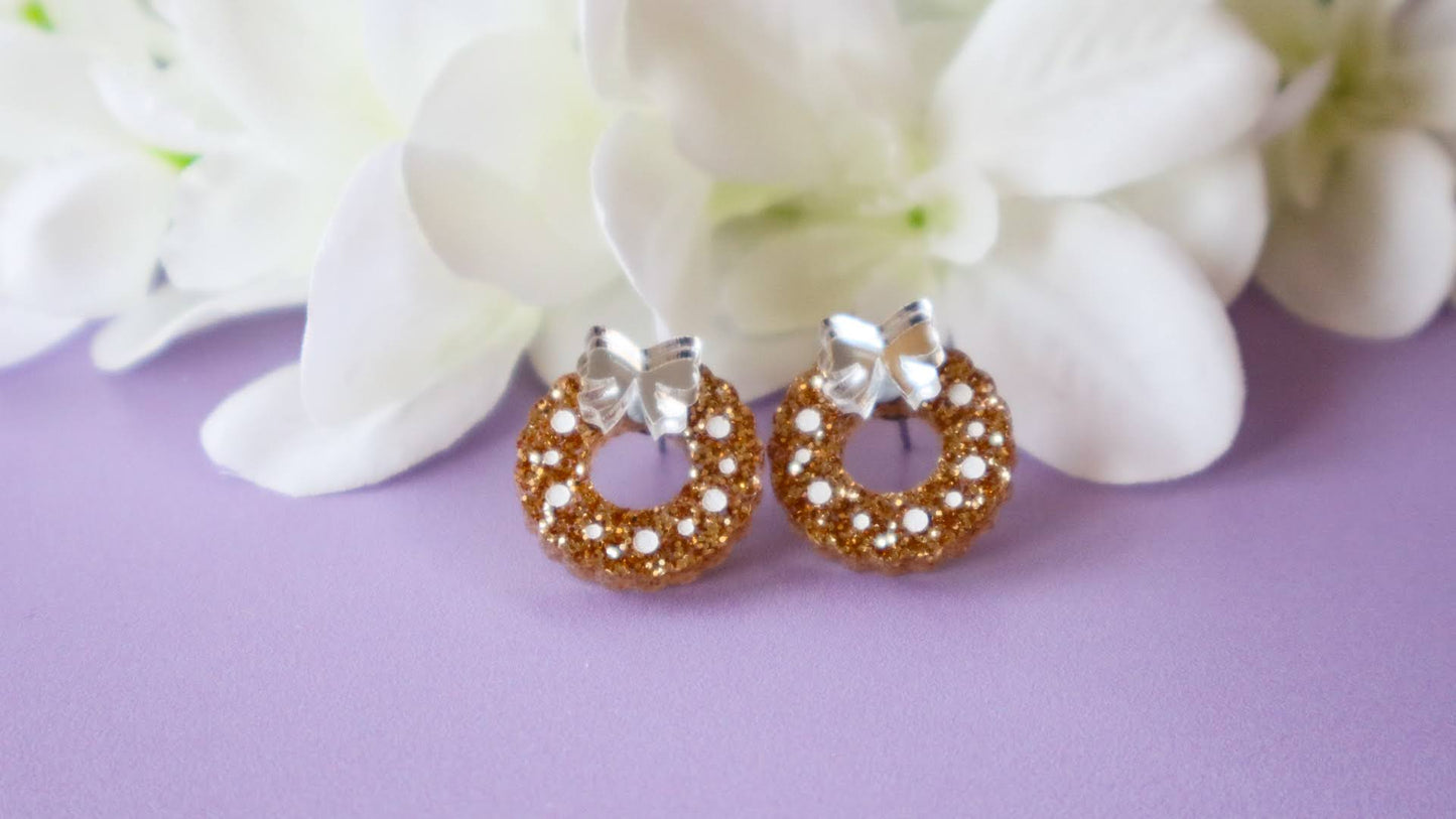 Traditional Glitter Wreaths