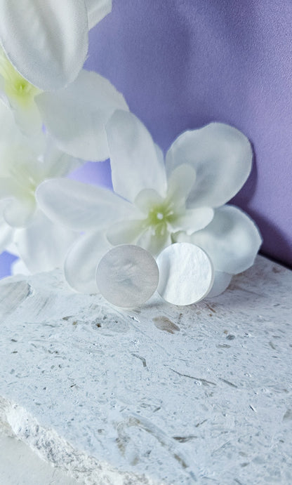 White Marble|Studs