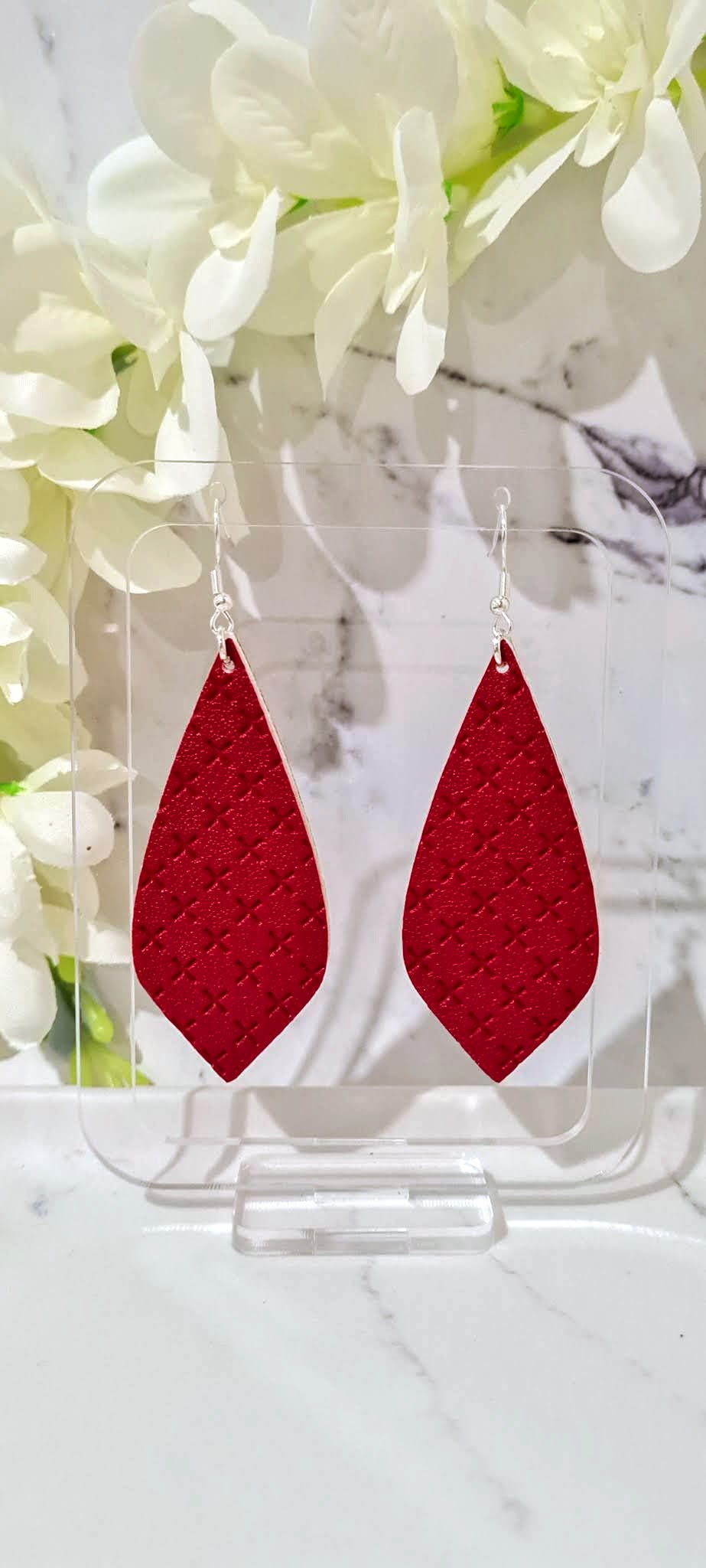 Red Wine Petals