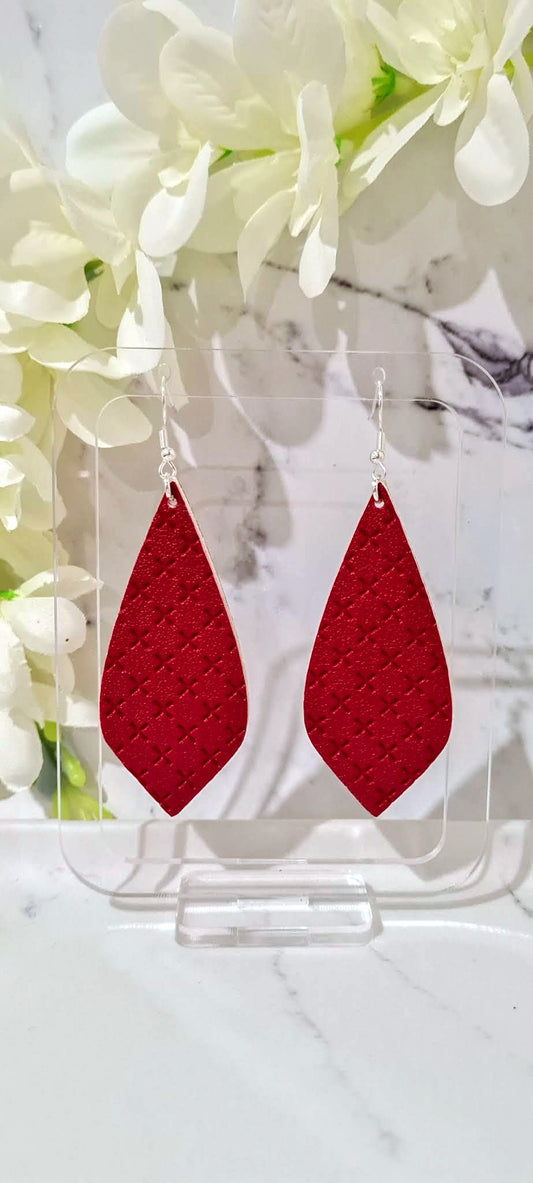 Red Wine Petals