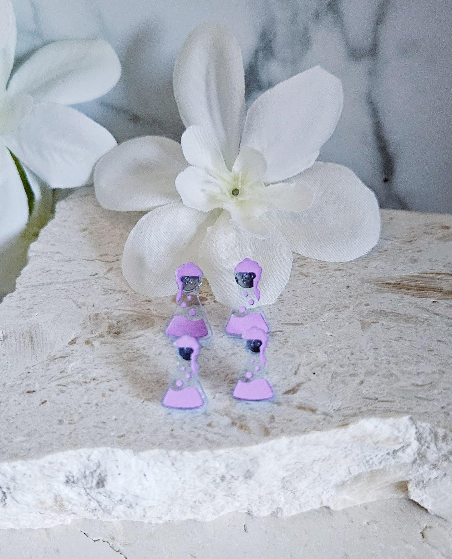 Science Beaker Studs
